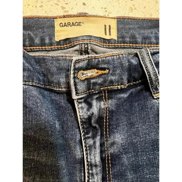 Garage distressed denim size 11 juniors - Picture 5 of 5